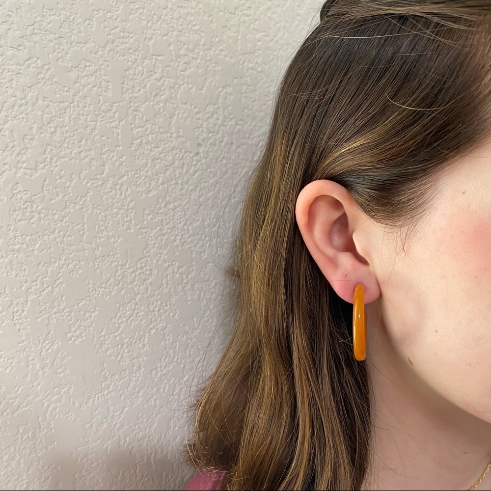 sale!Classic Hoop Earrings Acrylic - Picture 13 of 14
